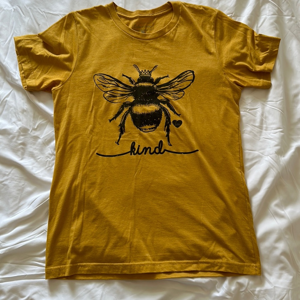 Bee Kind Tshirt